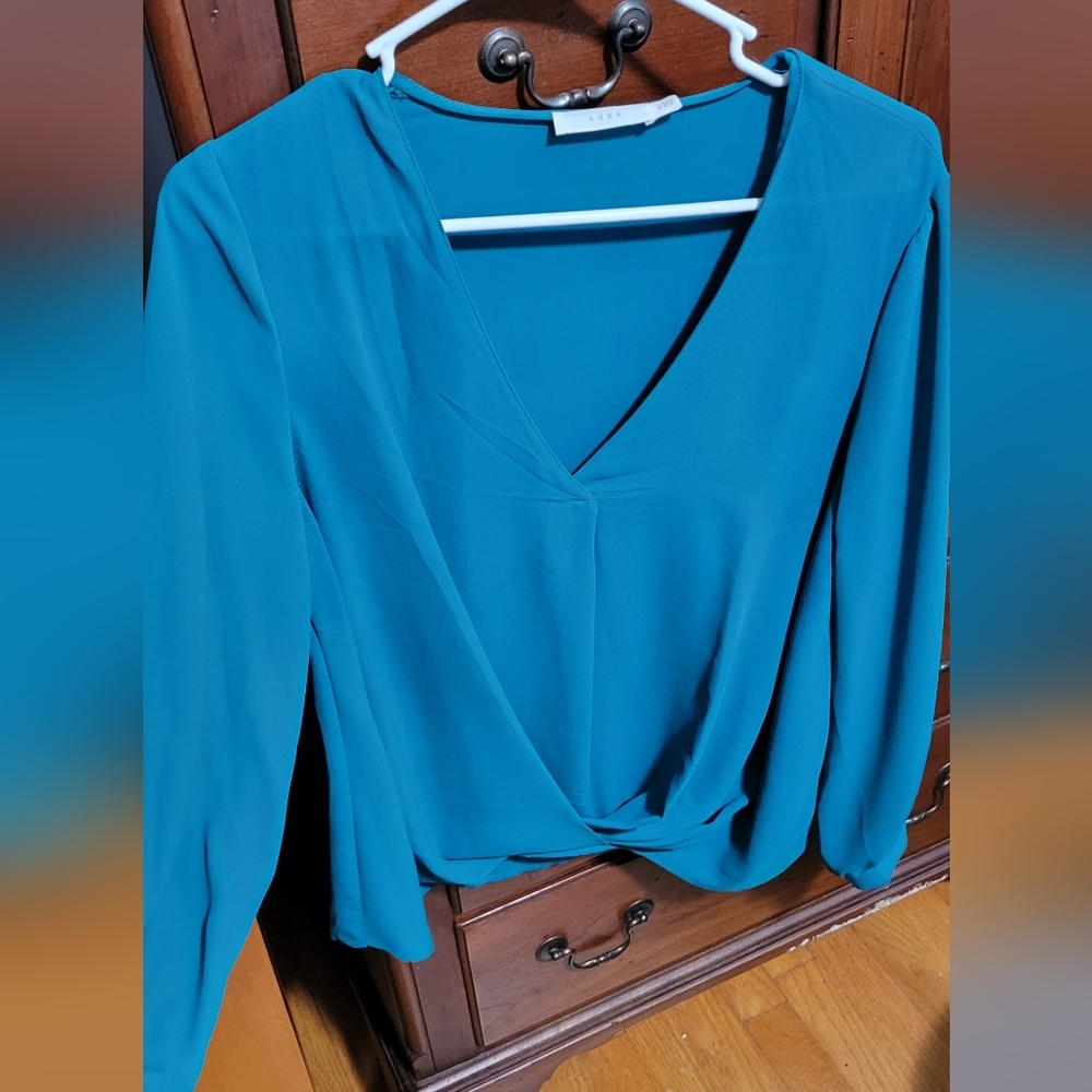 Francesca's v neck blouse